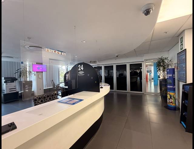 1,523M² OFFICE TO LET IN SOMERSET PARK